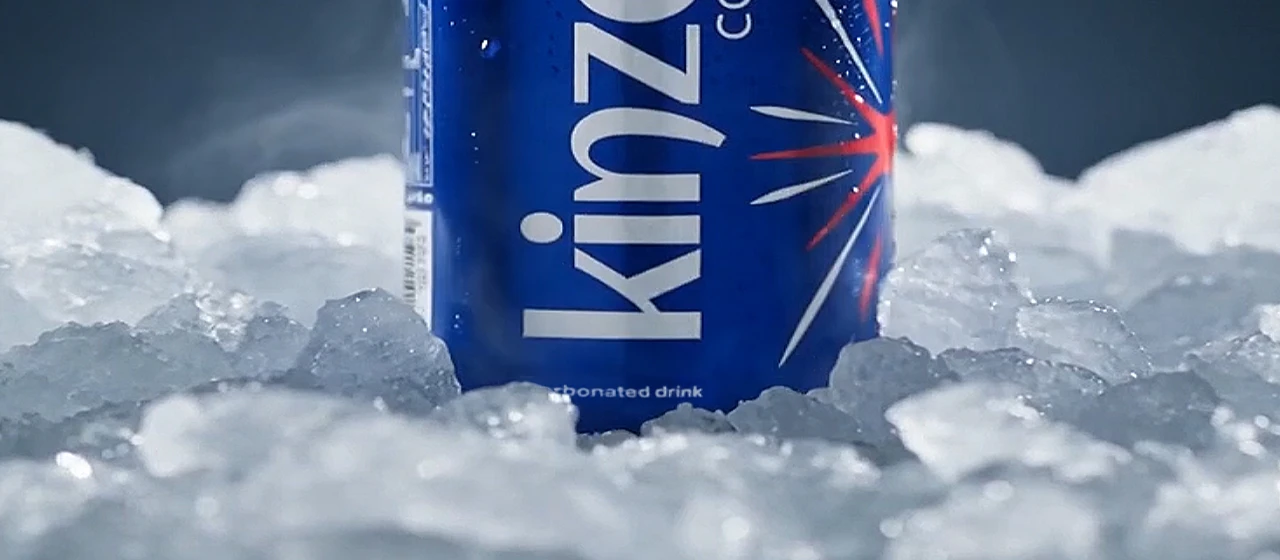 Kinza Cola still 7